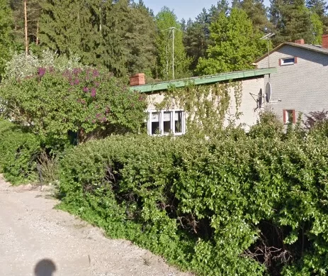 Privātmāja- jā tur dzīvoju es- kādreiz.